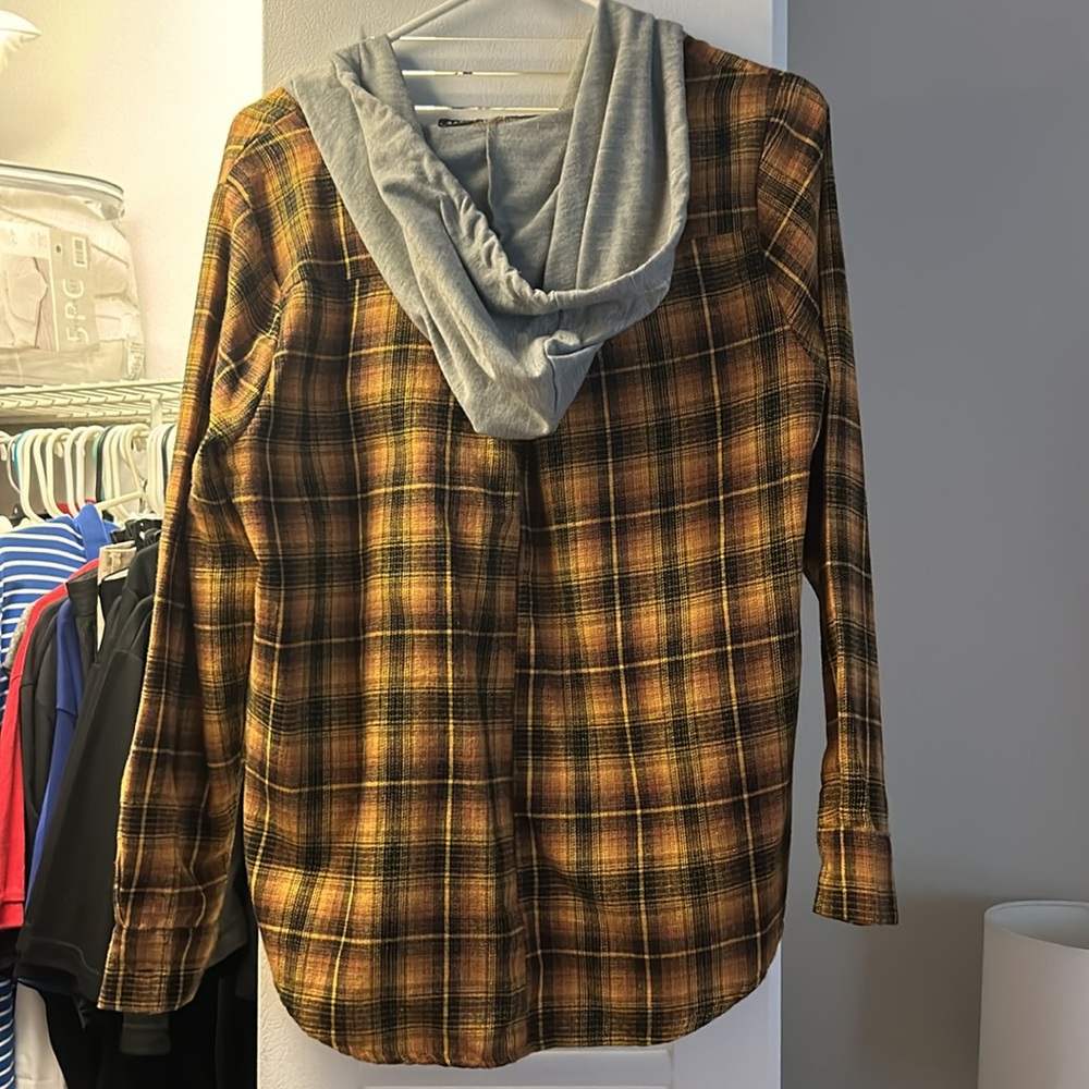 Flannel - Picture 4 of 4